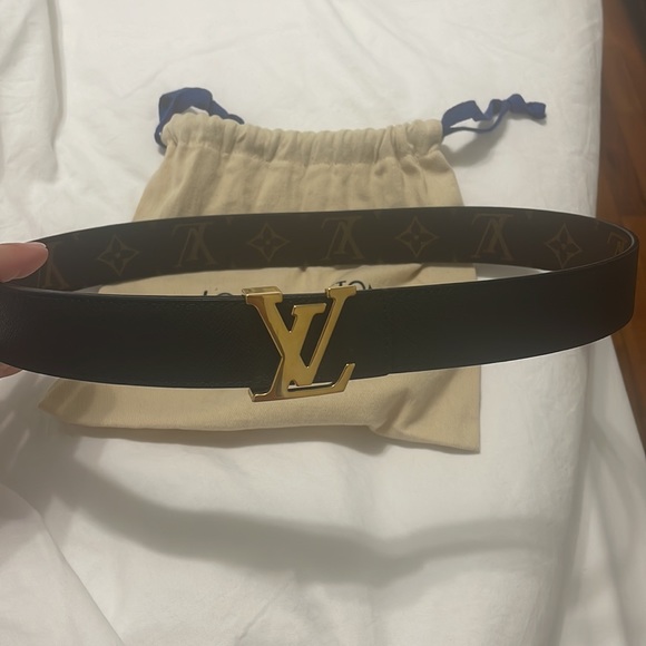 ๐ฏ Authentic Louis Vuitton 30mm reversible belt - Picture 5 of 9